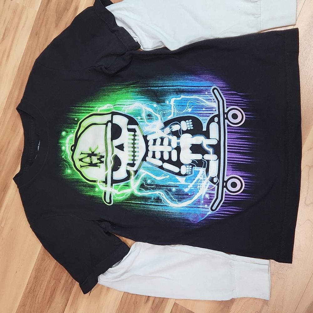 🌌‼️SALE‼️🌌 Boy's Tony Hawk Glow In The Dark Long Sleeve Shirt Size Medium